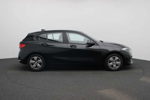 BMW 1-Serie (2021) thumbnail 6