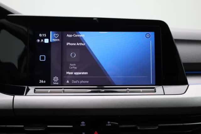 Volkswagen Golf (2021) thumbnail 23