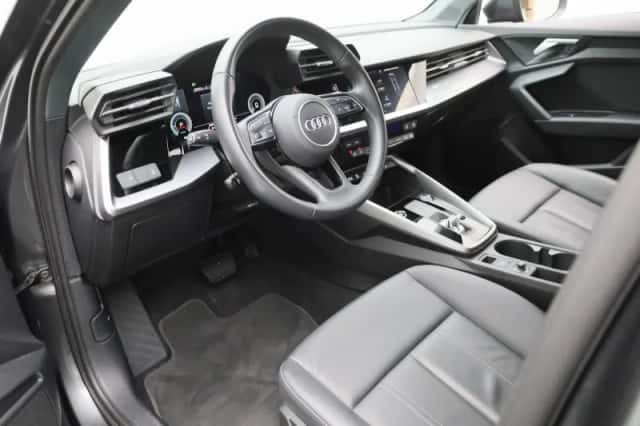 Audi A3 (2024) thumbnail 16