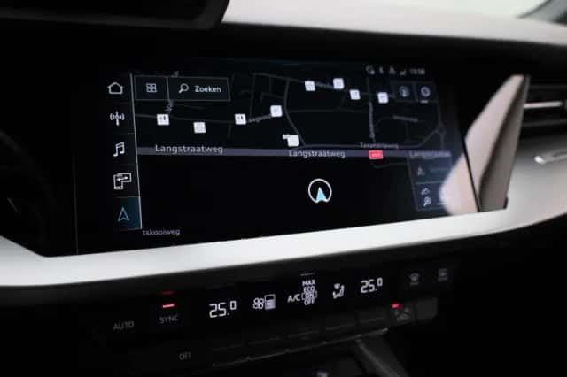 Audi A3 (2022) thumbnail 27