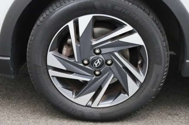 Hyundai Bayon (2022) thumbnail 12