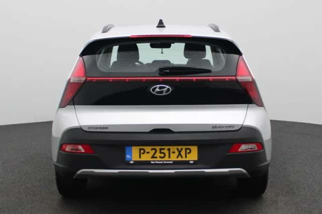 Hyundai Bayon (2022) thumbnail 5