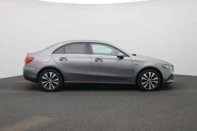Mercedes-Benz A-Klasse (2021) thumbnail 6