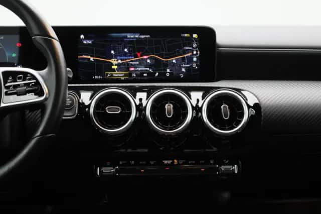 Mercedes-Benz A-Klasse (2021) thumbnail 9