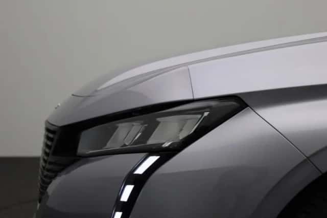 Peugeot 308 (2023) thumbnail 15