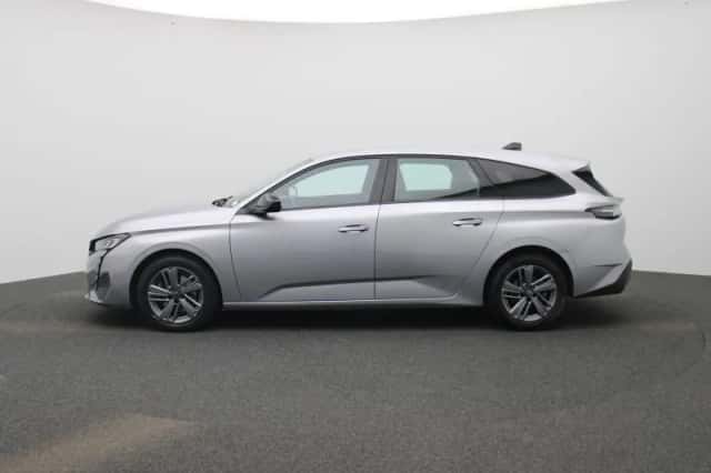 Peugeot 308 (2023) thumbnail 4
