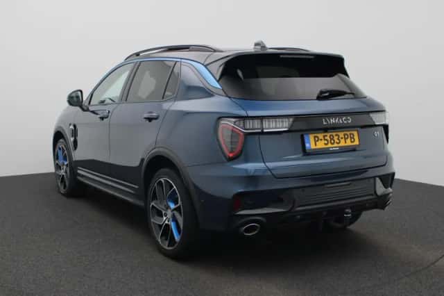Lynk & Co 01 (2022) thumbnail 2