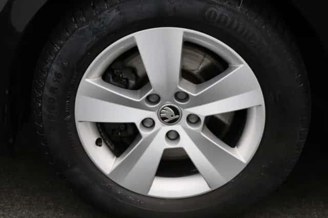 Škoda Superb (2023) thumbnail 12