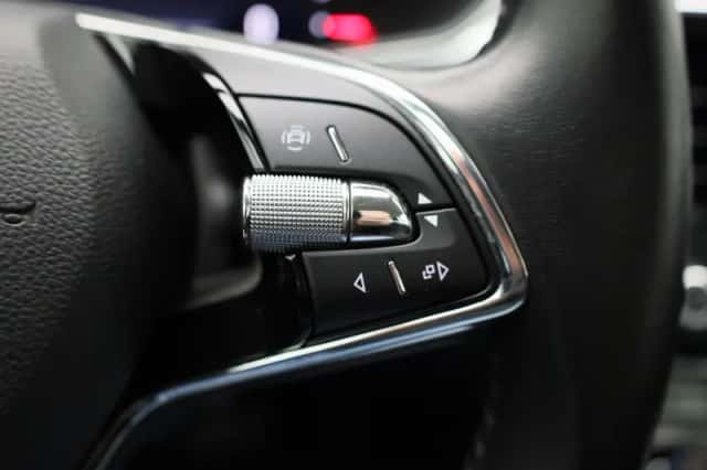 Škoda Superb (2023) thumbnail 16