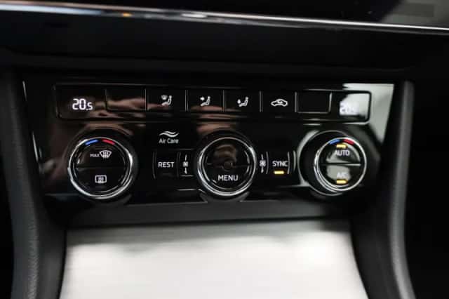 Škoda Superb (2023) thumbnail 24
