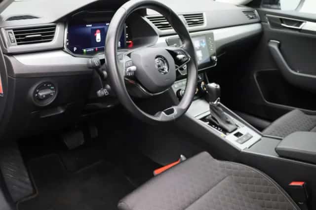 Škoda Superb (2023) thumbnail 31