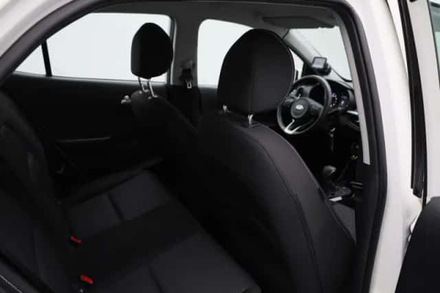 Kia Picanto (2021) thumbnail 25