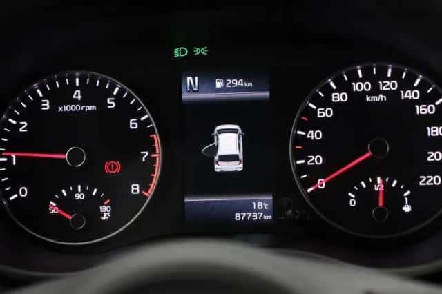 Kia Picanto (2021) thumbnail 8