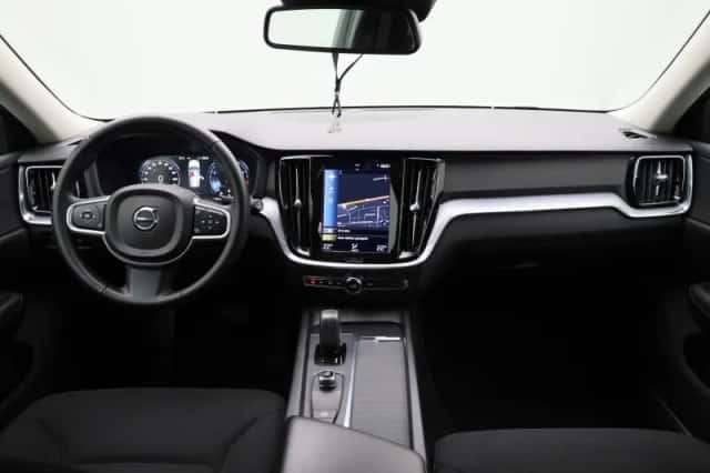 Volvo V60 (2021) thumbnail 34