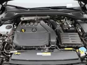 Volkswagen Golf thumbnail 33