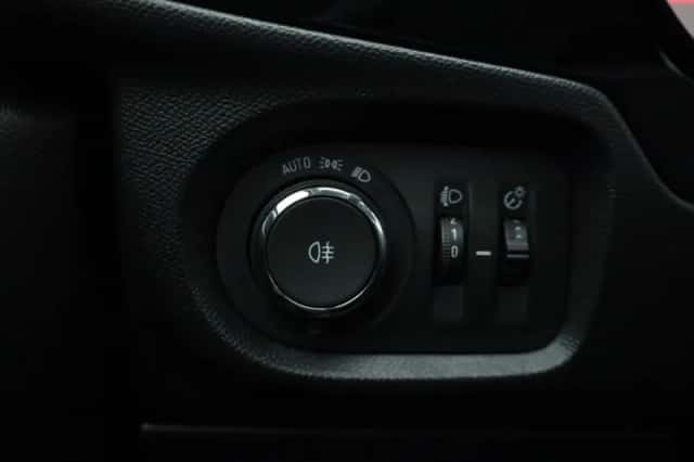 Opel Corsa (2021) thumbnail 22