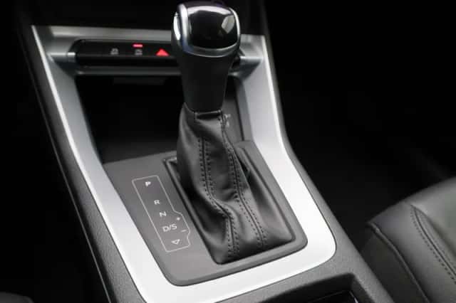 Audi Q3 (2022) thumbnail 21