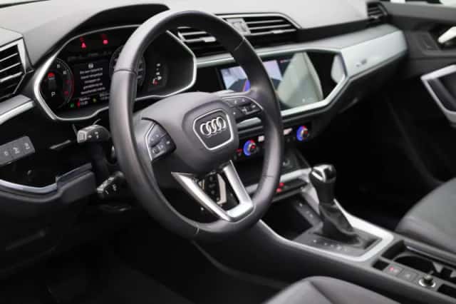 Audi Q3 (2022) thumbnail 28