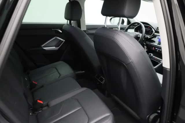 Audi Q3 (2022) thumbnail 31