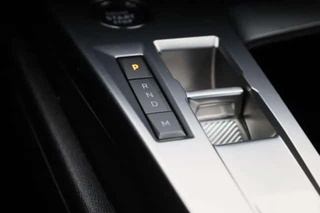 Peugeot 308 (2023) thumbnail 19