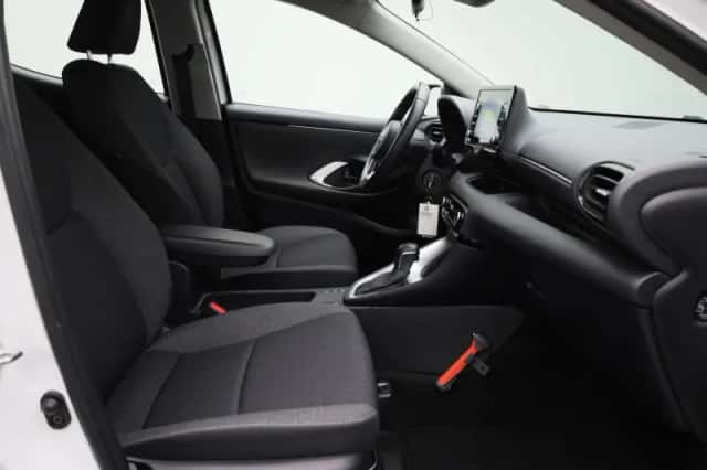 Toyota Yaris (2021) thumbnail 27