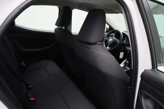 Toyota Yaris (2021) thumbnail 28