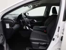 Toyota Yaris (2021) thumbnail 9