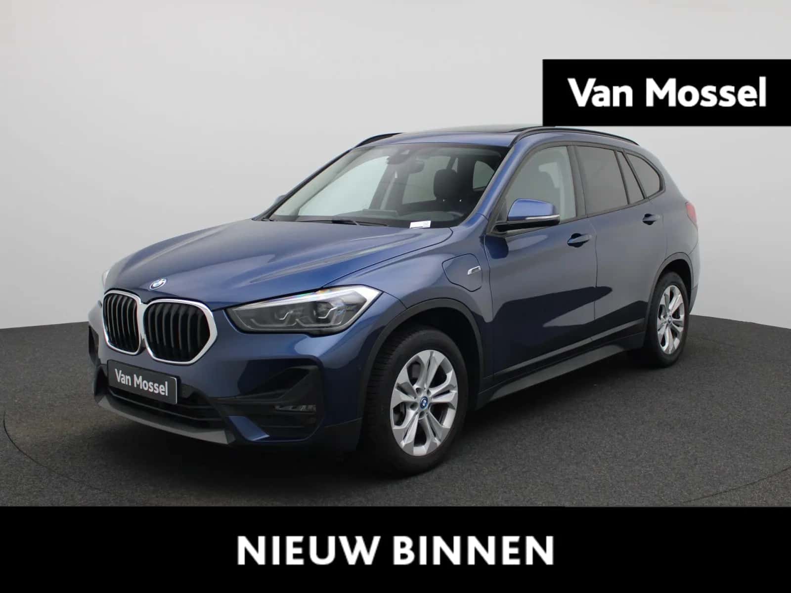 BMW X1 (2022) — foto 1