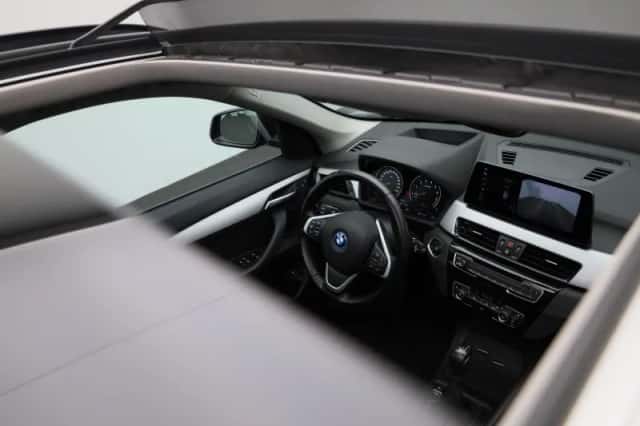 BMW X1 (2022) thumbnail 42