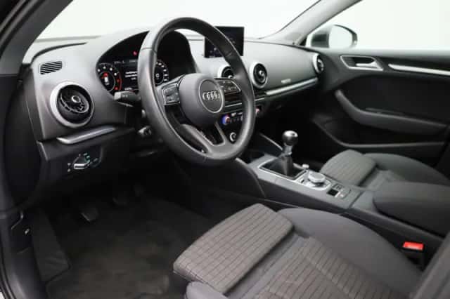 Audi A3 (2019) thumbnail 26