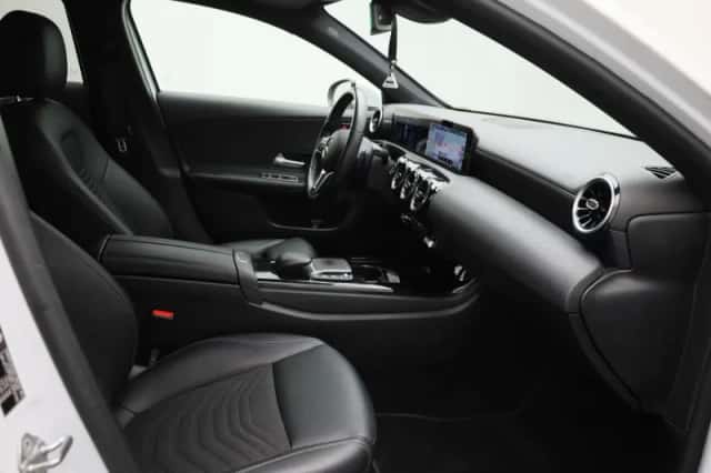 Mercedes-Benz A-Klasse (2022) thumbnail 32