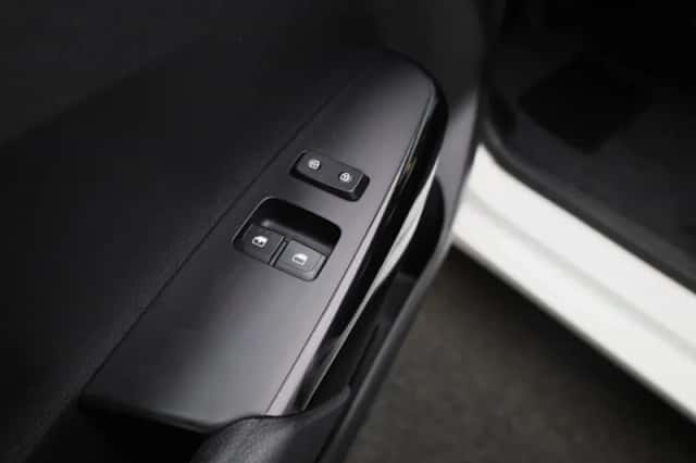 Kia Picanto (2021) thumbnail 21