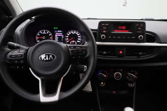 Kia Picanto (2021) thumbnail 7
