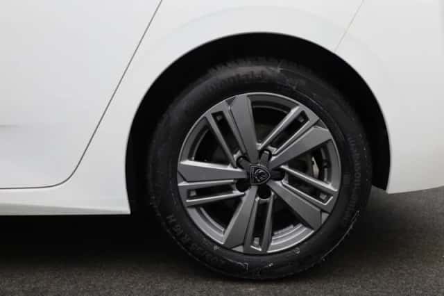 Peugeot 308 (2023) thumbnail 13