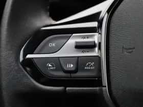 Peugeot 308 (2023) thumbnail 17
