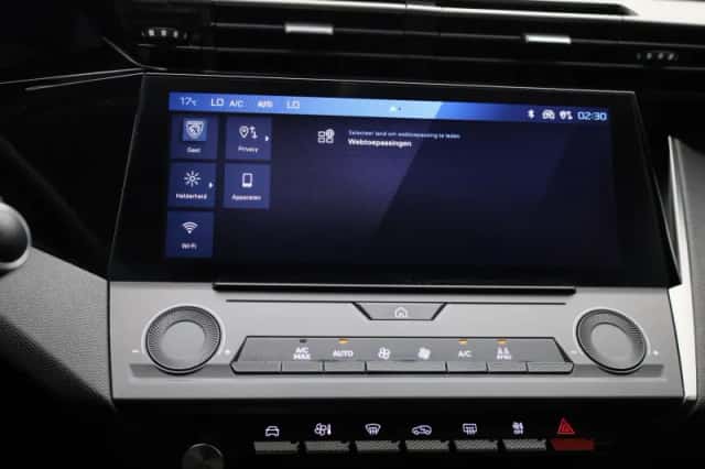 Peugeot 308 (2023) thumbnail 20