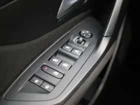 Peugeot 308 (2023) thumbnail 26