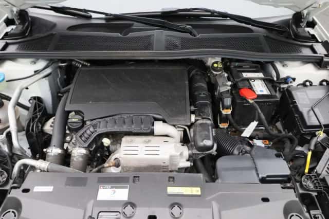 Peugeot 308 (2023) thumbnail 32