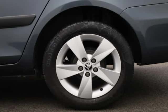 Škoda Fabia (2014) thumbnail 13
