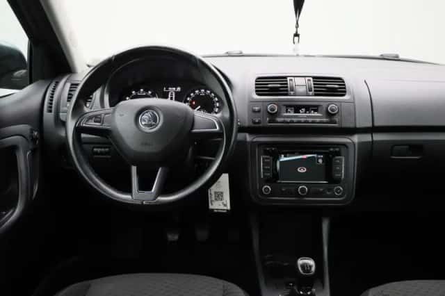 Škoda Fabia (2014) thumbnail 7