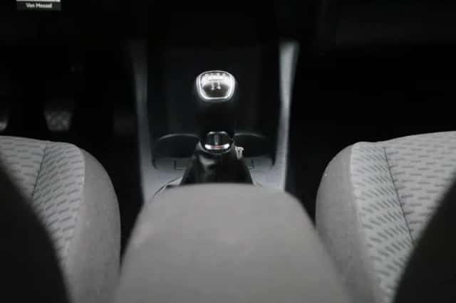 Škoda Fabia (2014) thumbnail 10