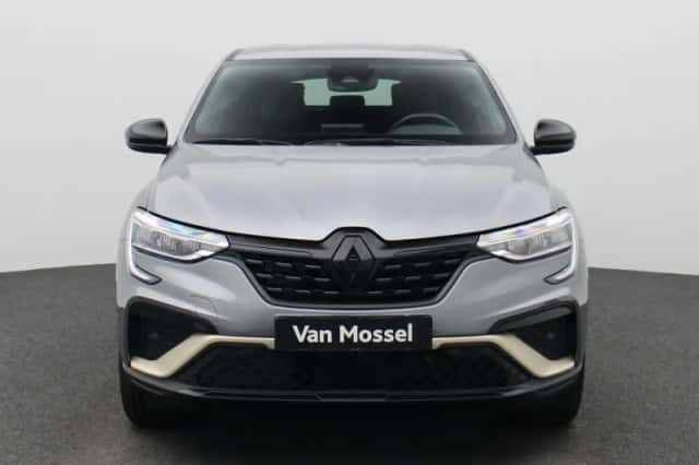 Renault Arkana (2023) thumbnail 3