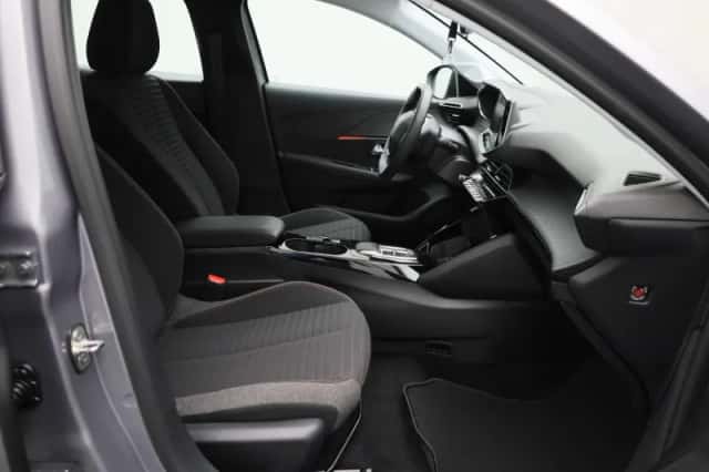 Peugeot e-208 (2022) thumbnail 34