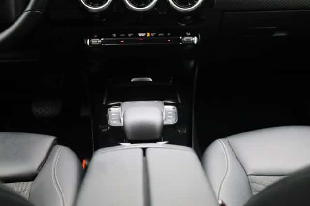 Mercedes-Benz A-Klasse (2022) thumbnail 10