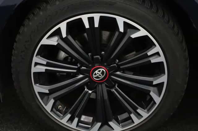 Toyota Corolla (2021) thumbnail 12