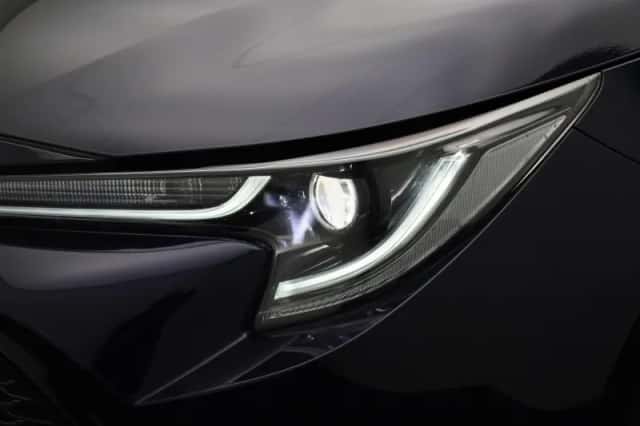 Toyota Corolla (2021) thumbnail 13