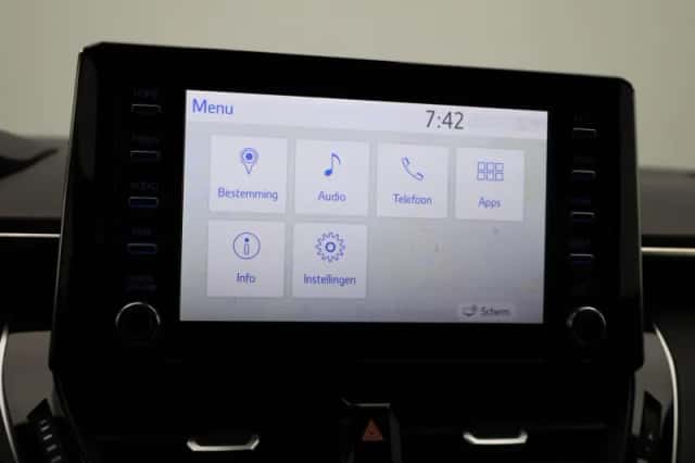 Toyota Corolla (2021) thumbnail 17