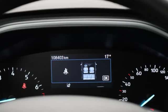 Ford Focus (2023) thumbnail 8