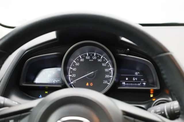 Mazda 2 (2020) thumbnail 8