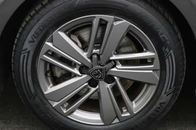 Peugeot 308 (2023) thumbnail 12